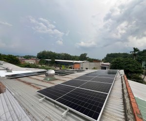 Inverter Hybrid DEYE 10kW 1 Pha – Tiết Kiệm Điện Tối Ưu Cho Hộ Gia Đình