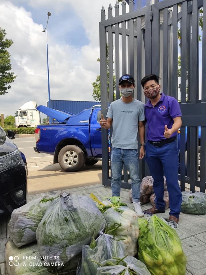 Phúc Nguyễn Solar cùng BNI ủng hộ thực phẩm