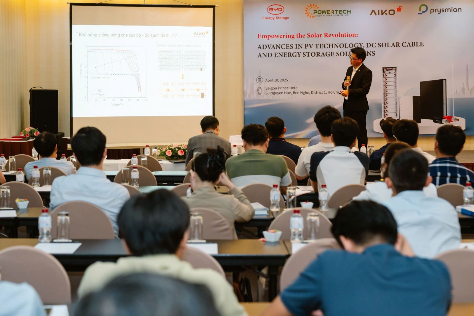 Toàn cảnh hội thảo chuyên sâu về điện mặt trời, cáp DC và lưu trữ năng lượng do PowerTech tổ chức