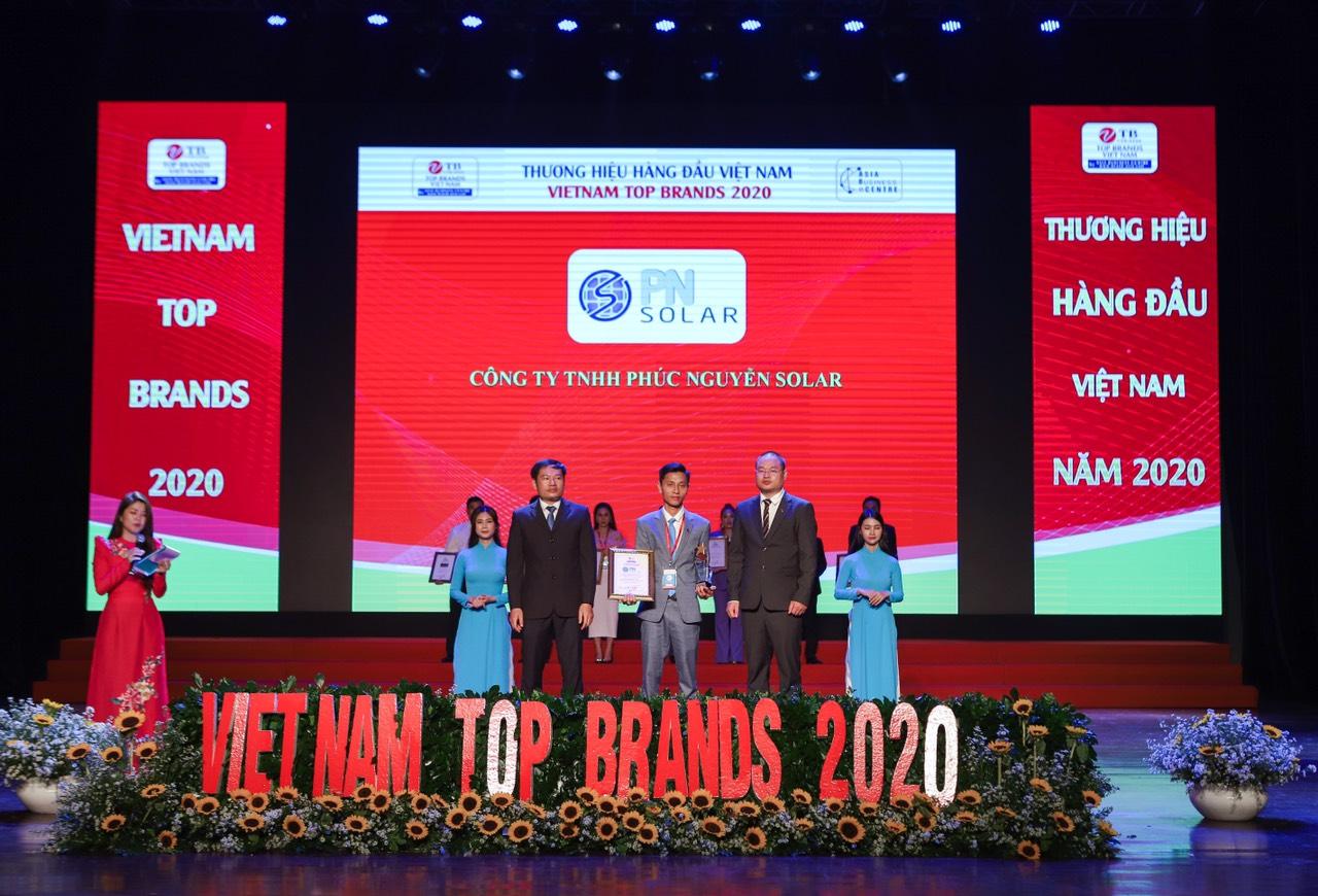 Lễ trao giải VIETNAM TOP BRANDS 2020